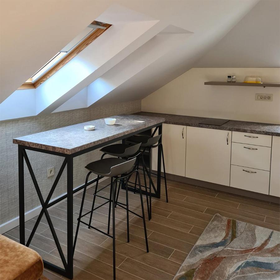 Kondor Apartmani Vrnjacka Banja Exterior photo